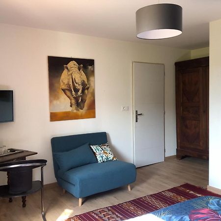 Chambre Sur Une Ile Saint-Bonnet-de-Rochefort Extérieur photo